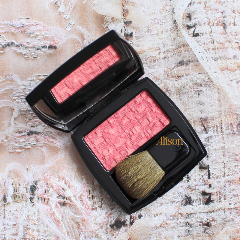 Má Hồng Chanel Les Tissages De Chanel 